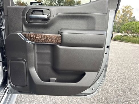 Used 2020 GMC Sierra 1500 Denali w/ Denali Premium Package image 32