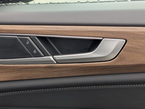 New 2026 Volkswagen Atlas SE image 34