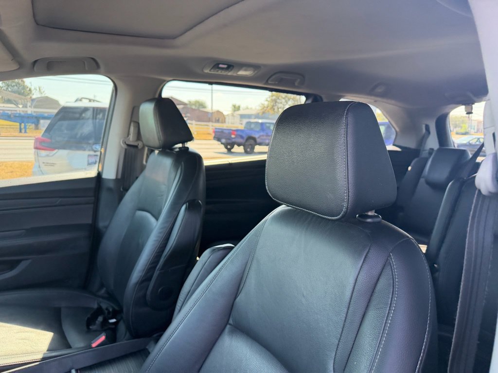 Used 2023 Honda Odyssey EX-L image 10