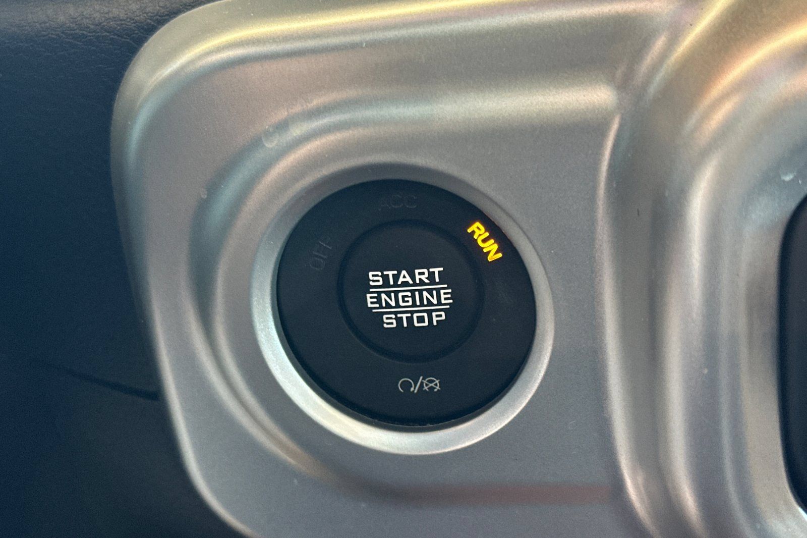 Used 2021 Jeep Wrangler Rubicon AWD/4WD image 24