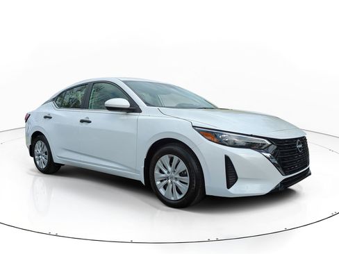 New 2025 Nissan Sentra S image 2