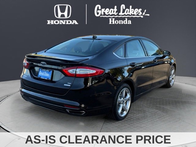 Used 2016 Ford Fusion SE AWD/4WD image 6