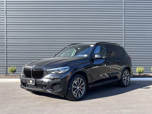 Used 2023 BMW X5 M50i w/ Climate Comfort Package image 1