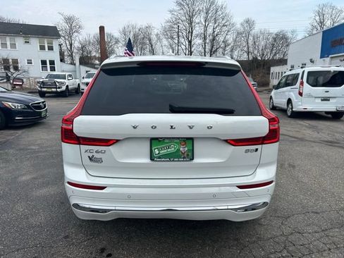 Used 2023 Volvo XC60 B5 Plus AWD/4WD image 9