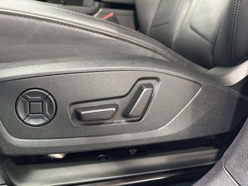 Used 2025 Audi Q3 2.0T Premium AWD/4WD image 22
