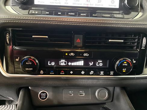 Used 2023 Nissan Rogue SL w/ SL Premium Package AWD/4WD image 23