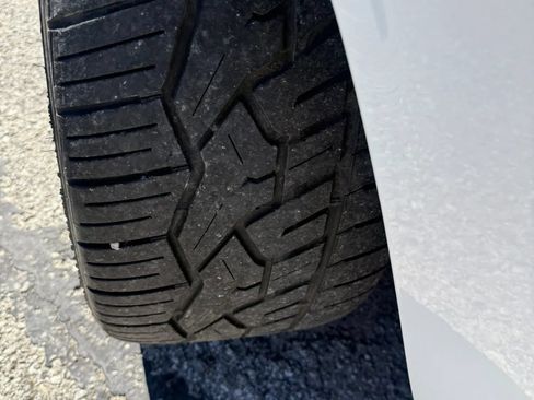 Used 2015 Dodge Challenger R/T Scat Pack RWD image 19