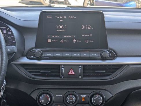 Used 2024 Kia Forte LXS image 17