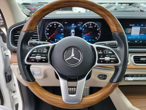 Used 2023 Mercedes-Benz GLS 450 4MATIC image 35