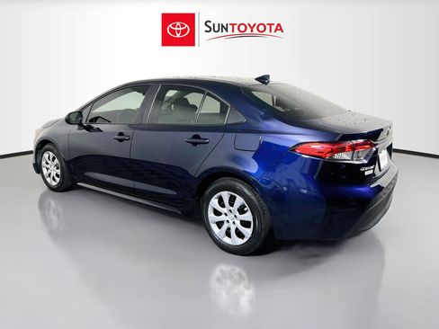 Used 2025 Toyota Corolla LE w/ Convenience Package FWD image 6