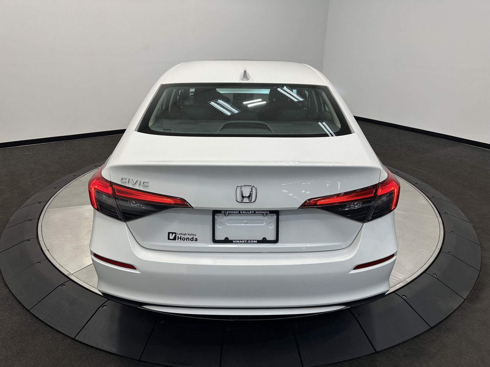 Used 2023 Honda Civic EX image 6