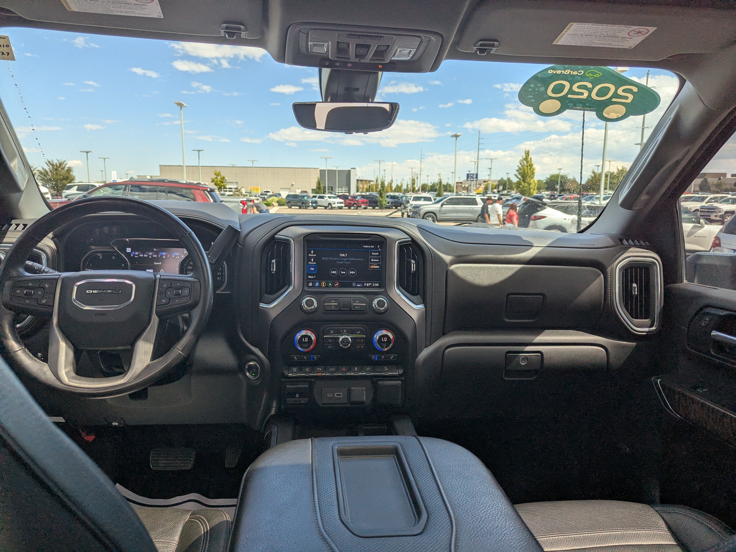 Used 2020 GMC Sierra 2500 Denali w/ Denali Ultimate Package AWD/4WD image 26