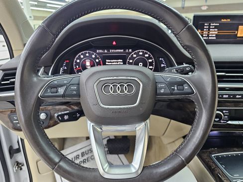 Used 2018 Audi Q7 3.0T Prestige w/ Prestige Package image 31
