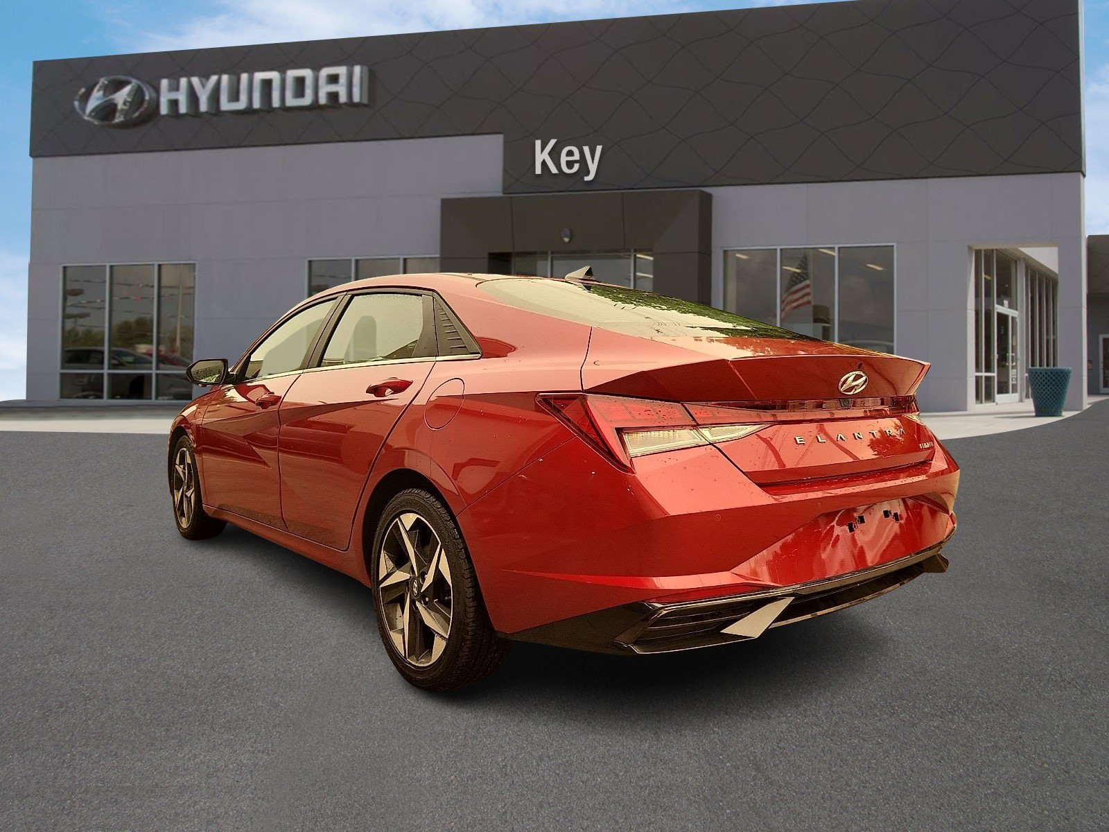 Certified 2023 Hyundai Elantra Limited w/ Cargo Package FWD image 4