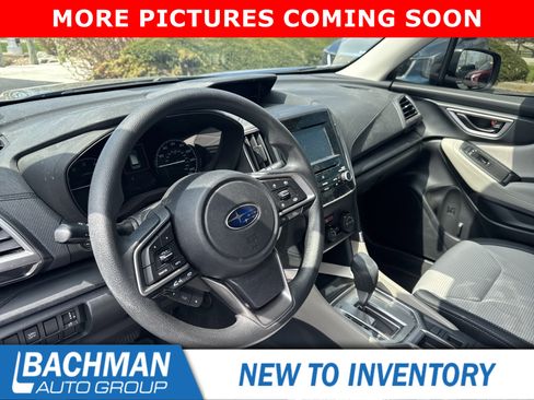 Used 2022 Subaru Forester image 12