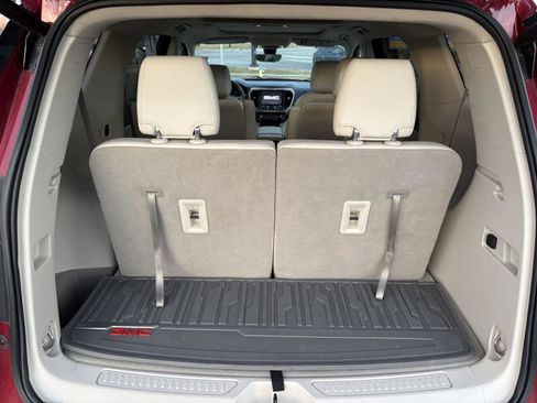 Used 2020 GMC Acadia Denali w/ Technology Package image 30