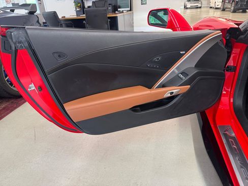 Used 2019 Chevrolet Corvette Stingray Convertible w/ 2LT Preferred Equipment Group RWD image 14