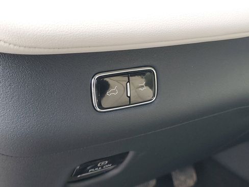 New 2025 Lincoln Navigator Reserve image 15