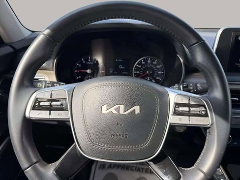 Used 2022 Kia Telluride EX FWD image 8