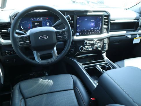 New 2026 Ford F250 Lariat w/ Black Appearance Package AWD/4WD image 2