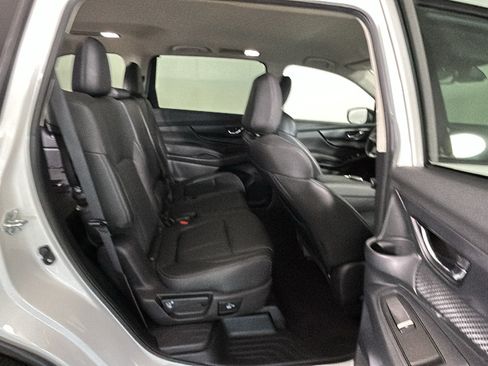 Used 2026 Subaru Ascent Premium AWD/4WD image 30