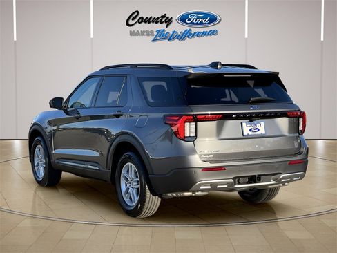 New 2026 Ford Explorer Active w/ Active Comfort Package image 23