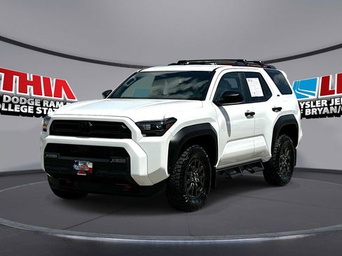 Used 2026 Toyota 4Runner SR5 AWD/4WD image 1