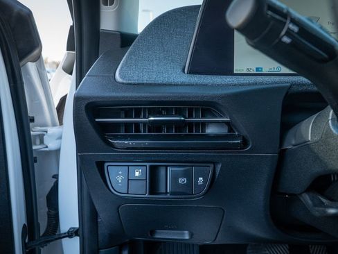 Used 2024 Kia EV6 Light image 16