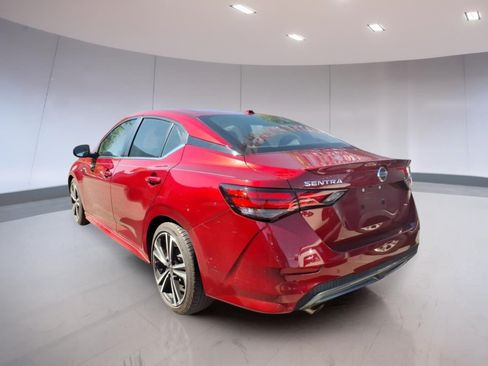 Used 2023 Nissan Sentra SR w/ SR Premium Package FWD image 3