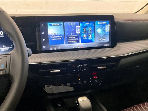 Certified 2026 Nissan Kicks SR w/ Cold Weather Package image 5