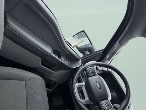 Used 2025 Ford F150 XLT w/ Equipment Group 301A Standard image 20