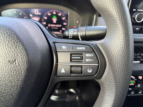 Used 2023 Honda Accord EX image 21