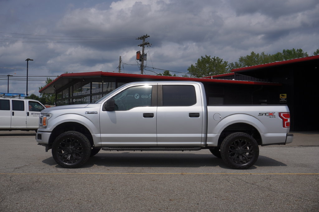 Used 2019 Ford F150 XL w/ Equipment Group 101A Mid AWD/4WD image 4