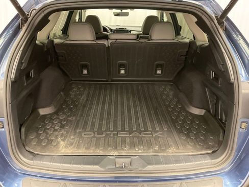 Used 2020 Subaru Outback Limited w/ Popular Package #2 AWD/4WD image 10