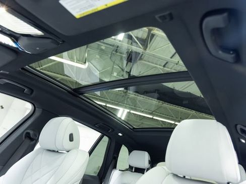 Certified 2023 BMW X5 xDrive40i AWD/4WD image 13