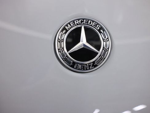 Used 2025 Mercedes-Benz C 300 4MATIC Sedan image 65