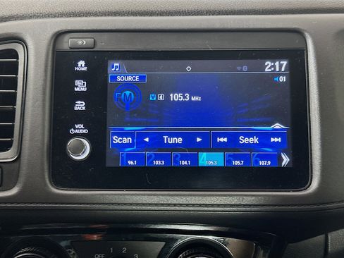 Used 2020 Honda HR-V Sport image 19