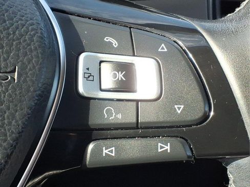 Used 2018 Volkswagen Atlas SE image 20