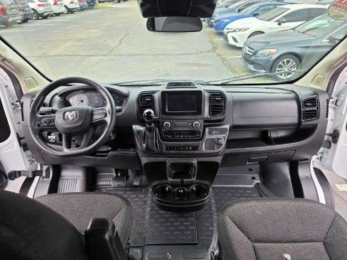 Used 2023 RAM ProMaster 2500 FWD image 9
