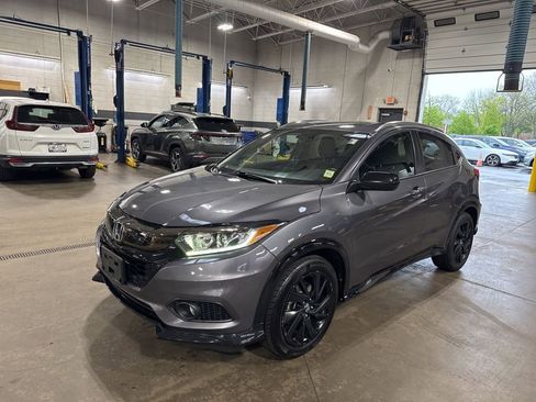 Certified 2022 Honda HR-V Sport image 9