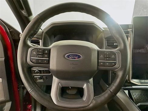 Used 2023 Ford F150 Lightning Lariat image 11