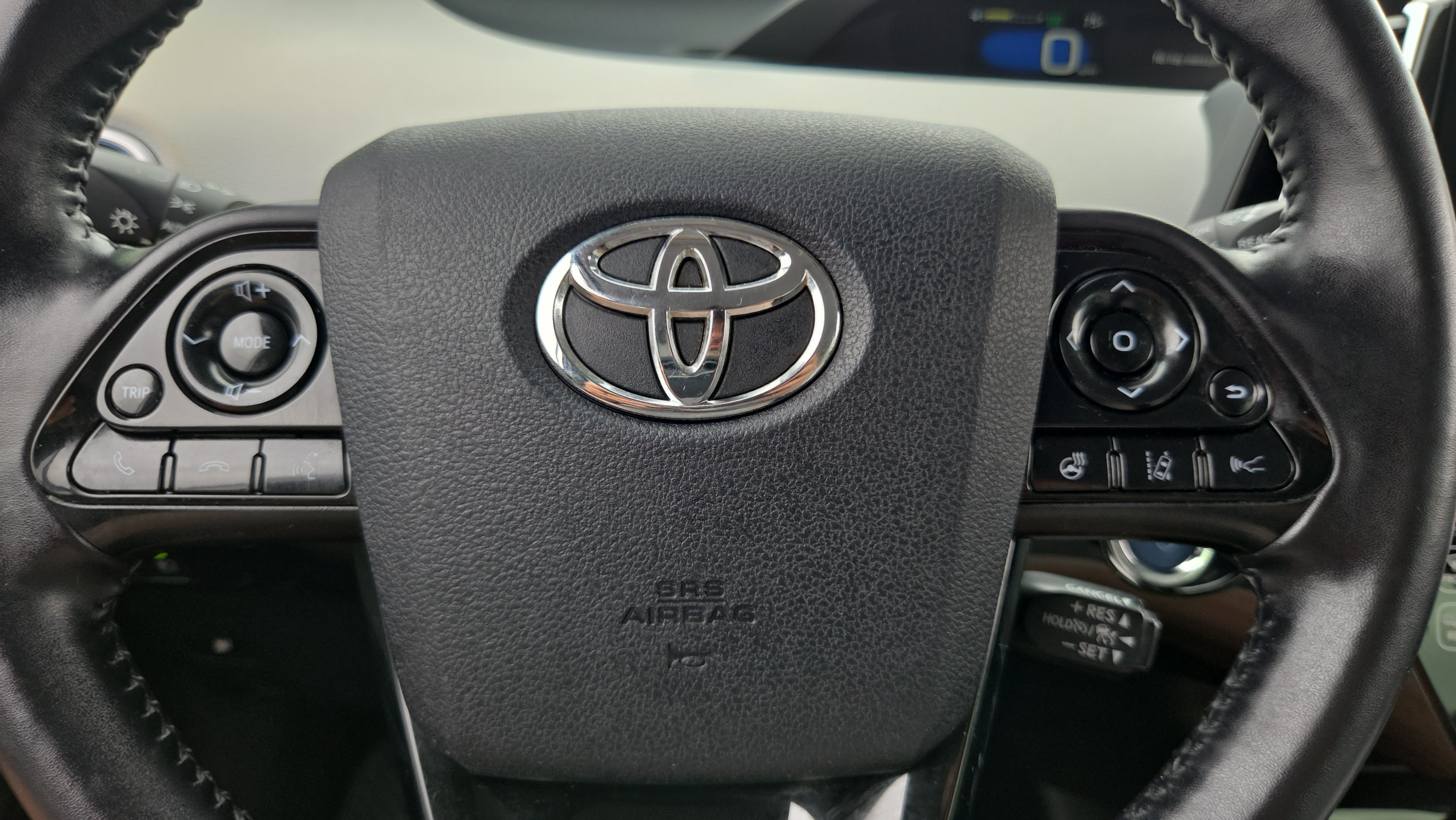 Used 2020 Toyota Prius Limited FWD image 26