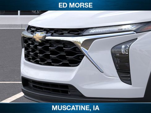 New 2026 Chevrolet Trax LS w/ LS Convenience Package image 13