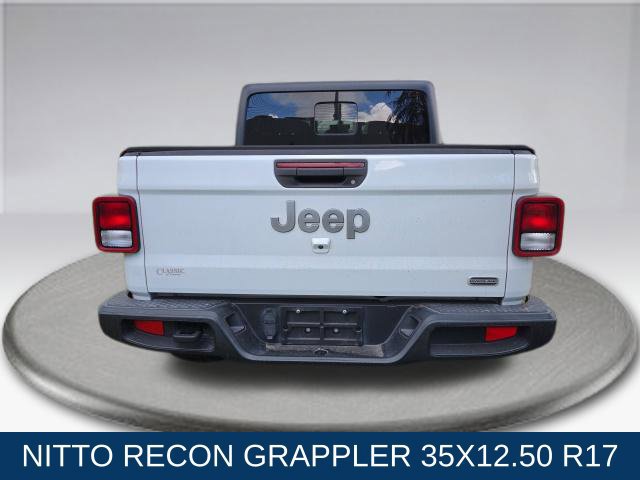 Used 2020 Jeep Gladiator Overland AWD/4WD image 8
