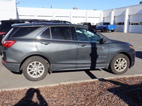 Used 2018 Chevrolet Equinox LT image 22