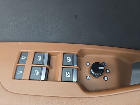 Used 2024 Audi A6 Premium Plus image 28