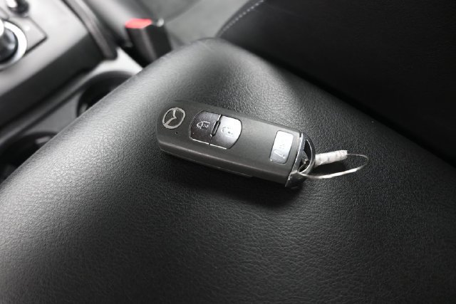 Used 2018 MAZDA CX-5 Touring AWD/4WD image 19