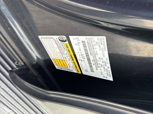 Used 2024 Ford Expedition Max Limited image 24