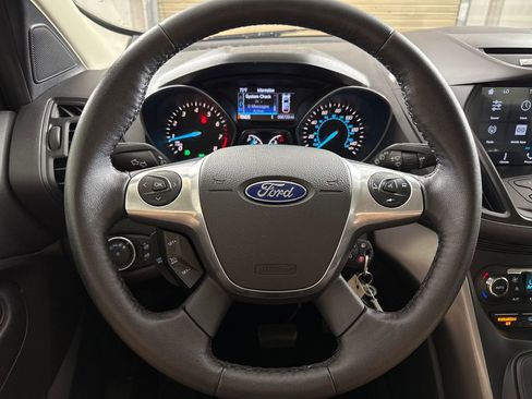 Used 2016 Ford Escape SE w/ SE Leather Comfort Package FWD image 14