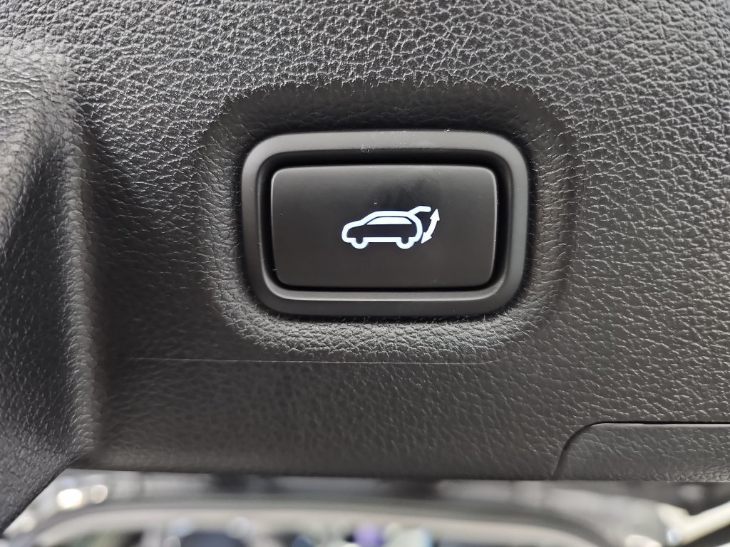 Used 2023 Hyundai Santa Fe SEL AWD/4WD image 13